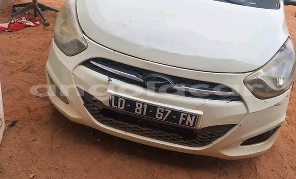 Comprar Usado Hyundai i10 Branco Carro em Camacupa em Bie Comprar Usado Hyundai i10 Branco Carro em Camacupa em Bie