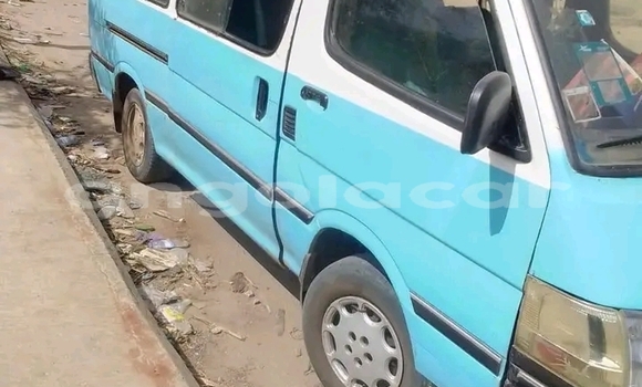 Buy Used Toyota Hiace Other Car in Huambo in Huambo Buy Used Toyota Hiace Other Car in Huambo in Huambo