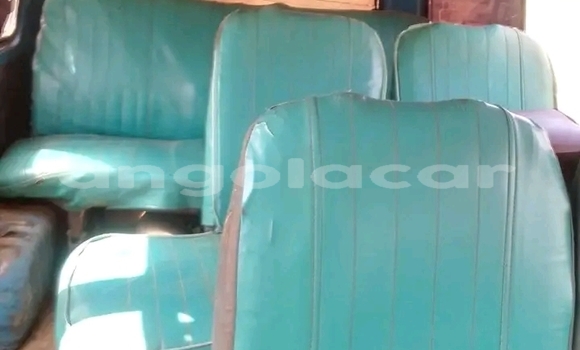 Buy Used Toyota Hiace Other Car in Huambo in Huambo Buy Used Toyota Hiace Other Car in Huambo in Huambo