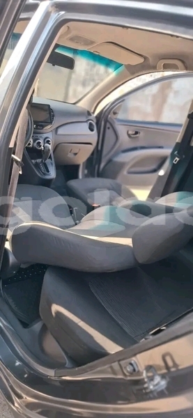 Big with watermark hyundai i10 huambo longonjo 39534