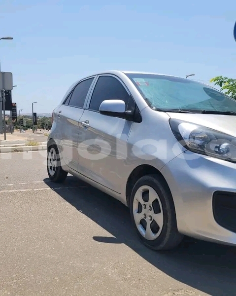 Big with watermark kia picanto uige camabatela 39543