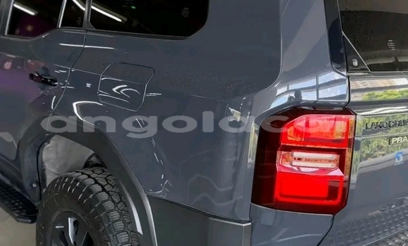 Buy Used Toyota Land Cruiser Prado Black Car in Camacupa in Bie Buy Used Toyota Land Cruiser Prado Black Car in Camacupa in Bie