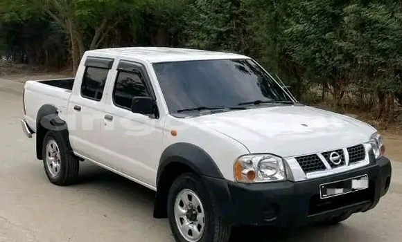 Buy Used Nissan Armada White Car in Camacupa in Bie Buy Used Nissan Armada White Car in Camacupa in Bie