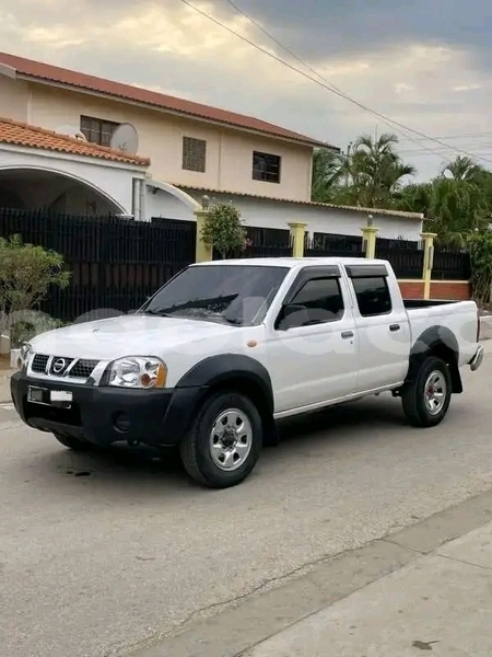 Big with watermark nissan armada bie camacupa 39549