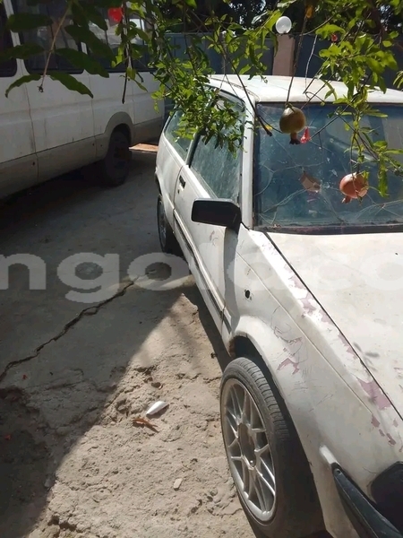 Big with watermark toyota starlet bie camacupa 39556