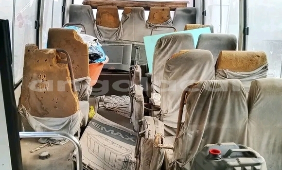 Buy Used Mini Cooper S clubman White Car in Chissamba in Bie Buy Used Mini Cooper S clubman White Car in Chissamba in Bie