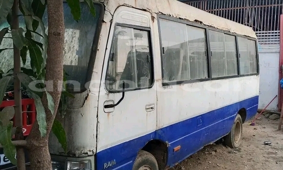 Buy Used Mini Cooper S clubman White Car in Chissamba in Bie Buy Used Mini Cooper S clubman White Car in Chissamba in Bie