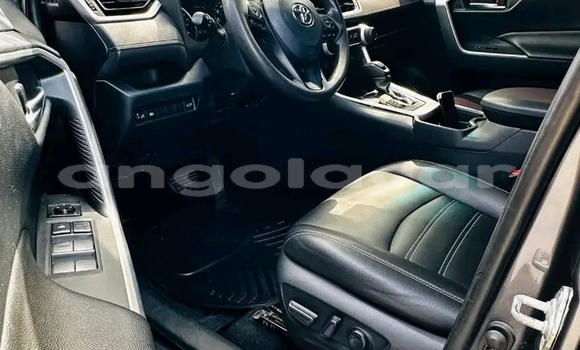 Buy Used Toyota RAV4 Other Car in Camacupa in Bie Buy Used Toyota RAV4 Other Car in Camacupa in Bie