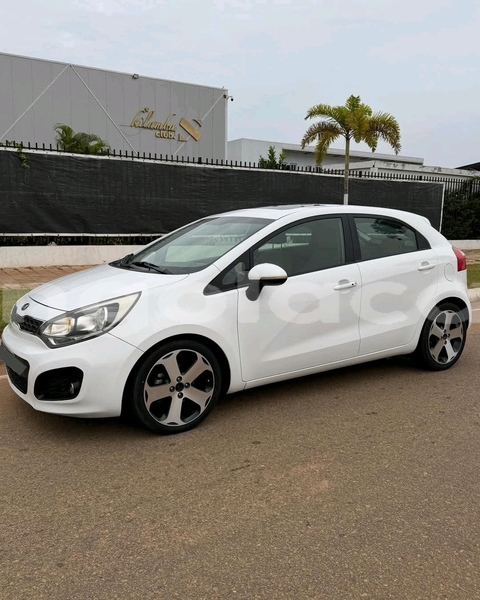 Big with watermark kia rio luanda province luanda 39572