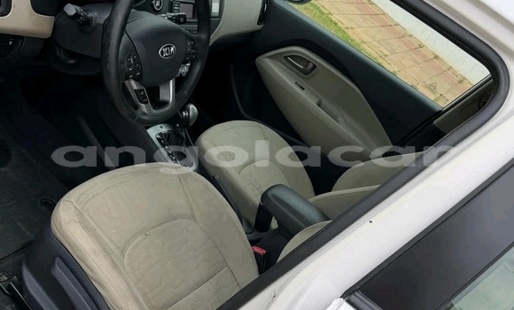 Comprar Usado Kia rio Branco Carro em Luanda em Luanda Province Comprar Usado Kia rio Branco Carro em Luanda em Luanda Province