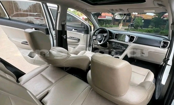 Comprar Usado Kia Sportage Branco Carro em Camacupa em Bie Comprar Usado Kia Sportage Branco Carro em Camacupa em Bie