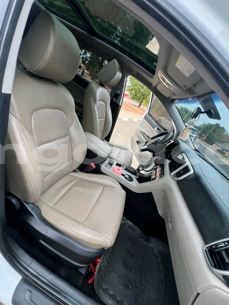 Big with watermark kia sportage bie camacupa 39575