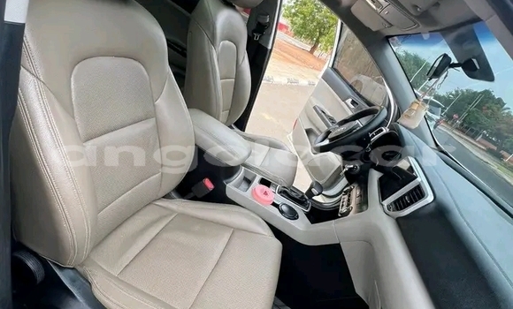 Comprar Usado Kia Sportage Branco Carro em Camacupa em Bie Comprar Usado Kia Sportage Branco Carro em Camacupa em Bie