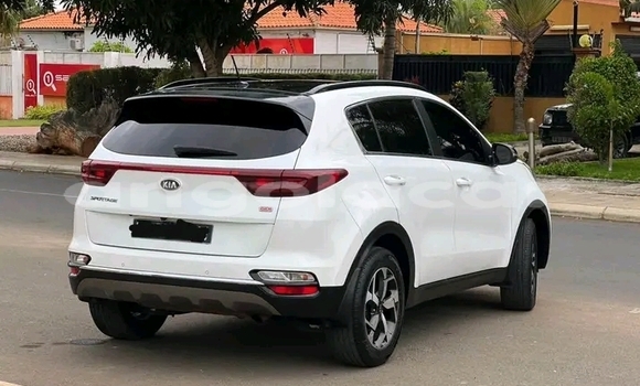 Comprar Usado Kia Sportage Branco Carro em Camacupa em Bie Comprar Usado Kia Sportage Branco Carro em Camacupa em Bie