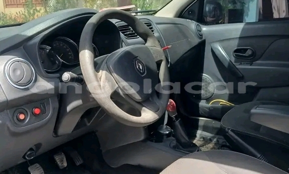 Buy Used Renault Sandero Other Car in Camabatela in Uige Buy Used Renault Sandero Other Car in Camabatela in Uige