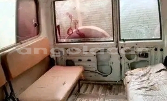 Buy Used Toyota Land Cruiser Prado White Car in Cuito in Province of Bié Buy Used Toyota Land Cruiser Prado White Car in Cuito in Province of Bié