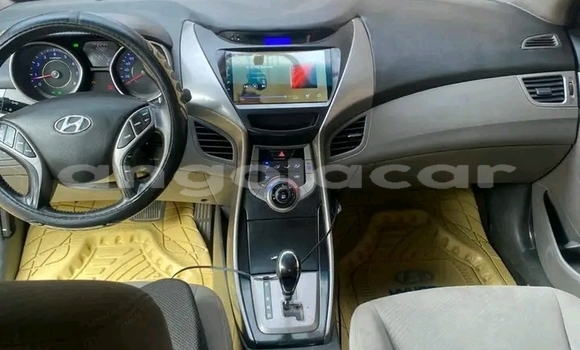 Comprar Usado Hyundai Elantra Outro Carro em Camacupa em Bie Comprar Usado Hyundai Elantra Outro Carro em Camacupa em Bie