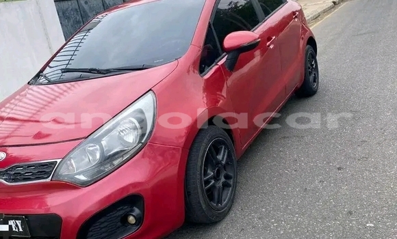 Comprar Usado Kia rio Vermelho Carro em Huambo em Huambo Comprar Usado Kia rio Vermelho Carro em Huambo em Huambo