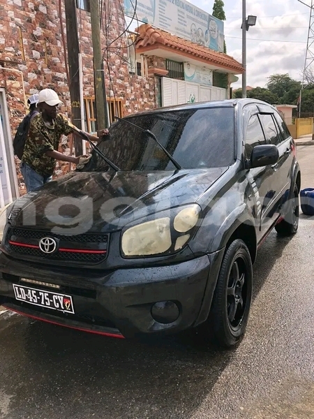 Big with watermark toyota rav4 huambo huambo 39589