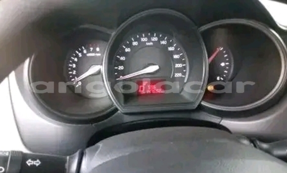 Comprar Usado Kia rio Outro Carro em Caxito em Bengo Comprar Usado Kia rio Outro Carro em Caxito em Bengo