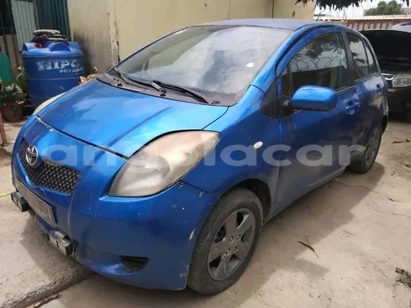 Big with watermark toyota yaris moxico leua 39597