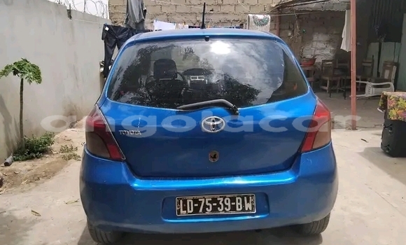 Comprar Usado Toyota Yaris Azul Carro em Leua em Moxico Comprar Usado Toyota Yaris Azul Carro em Leua em Moxico