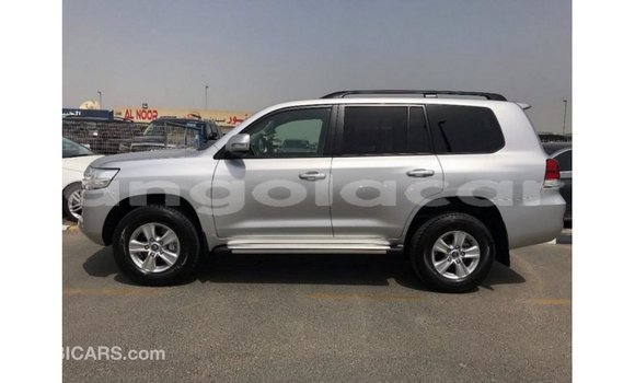 Acheter Import Voiture Toyota Land Cruiser Autre à Import - Dubai, Province de Bengo Acheter Import Voiture Toyota Land Cruiser Autre à Import - Dubai, Province de Bengo