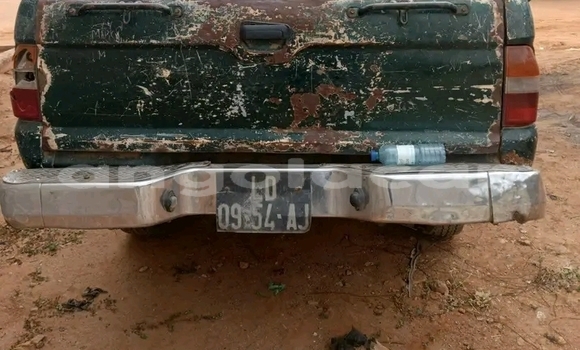 Comprar Usado Mitsubishi L200 Verde Carro em Catabola em Bie Comprar Usado Mitsubishi L200 Verde Carro em Catabola em Bie