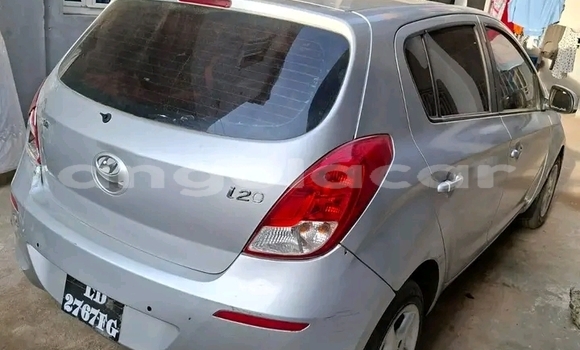 Comprar Usado Hyundai i20 Outro Carro em Chissamba em Bie Comprar Usado Hyundai i20 Outro Carro em Chissamba em Bie