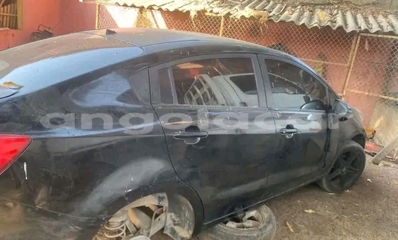Comprar Usado Kia rio Other Carro em Huambo em Huambo Comprar Usado Kia rio Other Carro em Huambo em Huambo