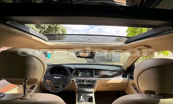 Comprar Usado Hyundai Genesis Preto Carro em Huambo em Huambo Comprar Usado Hyundai Genesis Preto Carro em Huambo em Huambo