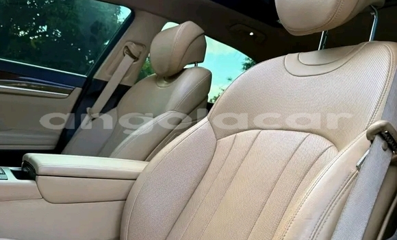 Comprar Usado Hyundai Genesis Preto Carro em Huambo em Huambo Comprar Usado Hyundai Genesis Preto Carro em Huambo em Huambo