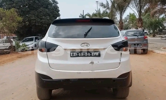 Comprar Usado Hyundai Tucson Branco Carro em Chinjenje em Huambo Comprar Usado Hyundai Tucson Branco Carro em Chinjenje em Huambo