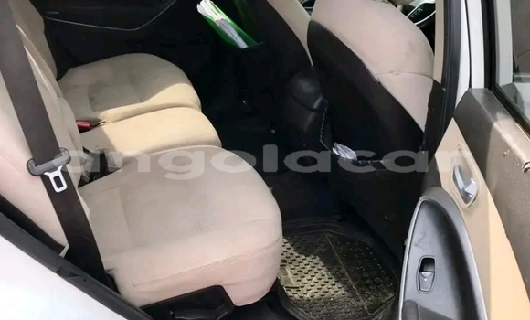 Comprar Usado Hyundai Santa Fe Branco Carro em Camacupa em Bie Comprar Usado Hyundai Santa Fe Branco Carro em Camacupa em Bie