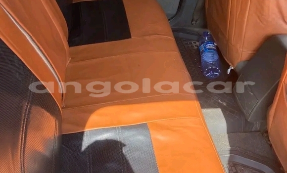 Comprar Usado Toyota Hilux Branco Carro em Kuito em Província do Bié Comprar Usado Toyota Hilux Branco Carro em Kuito em Província do Bié