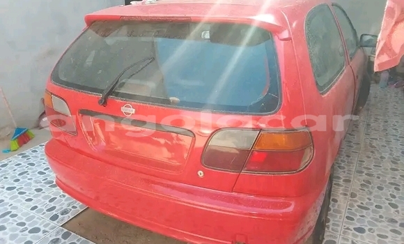 Comprar Usado Nissan Almera Vermelho Carro em Chissamba em Bie Comprar Usado Nissan Almera Vermelho Carro em Chissamba em Bie