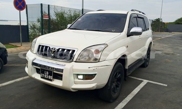 Buy Used Toyota Highlander White Car in Malanje in Malanje Province Buy Used Toyota Highlander White Car in Malanje in Malanje Province