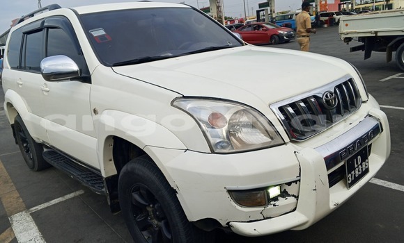 Buy Used Toyota Highlander White Car in Malanje in Malanje Province Buy Used Toyota Highlander White Car in Malanje in Malanje Province