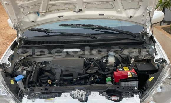 Buy Used Suzuki Alto White Car in Camabatela in Uige Buy Used Suzuki Alto White Car in Camabatela in Uige