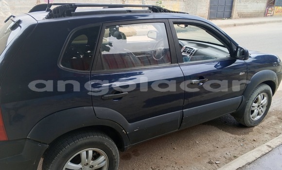 Buy Used Hyundai Tucson Black Car in Luanda in Luanda Province Buy Used Hyundai Tucson Black Car in Luanda in Luanda Province