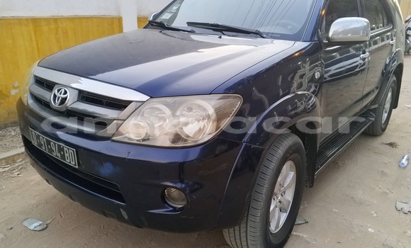 Buy Used Toyota Fortuner Black Car in Luanda in Luanda Province Buy Used Toyota Fortuner Black Car in Luanda in Luanda Province