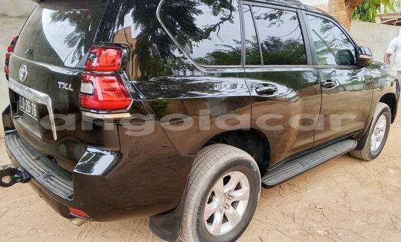Buy Used Toyota Highlander Black Car in Luanda in Luanda Province Buy Used Toyota Highlander Black Car in Luanda in Luanda Province