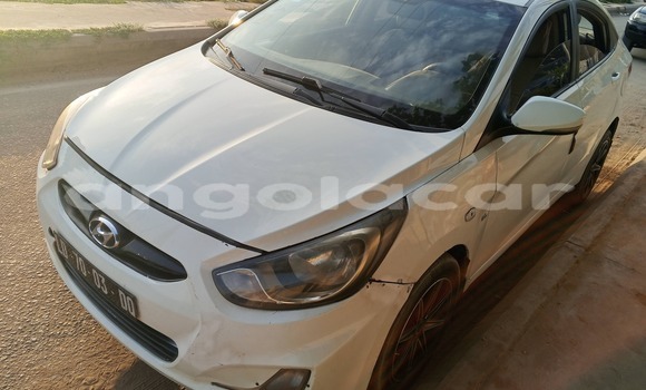 Buy Used Hyundai Accent White Car in Luanda in Luanda Province Buy Used Hyundai Accent White Car in Luanda in Luanda Province