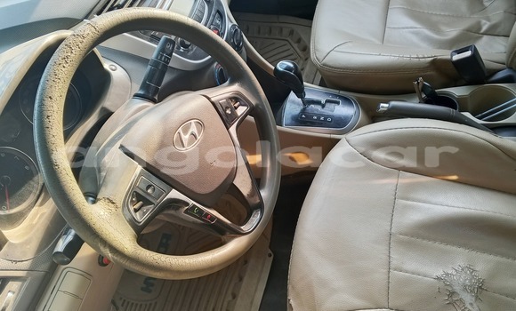 Buy Used Hyundai Accent White Car in Luanda in Luanda Province Buy Used Hyundai Accent White Car in Luanda in Luanda Province