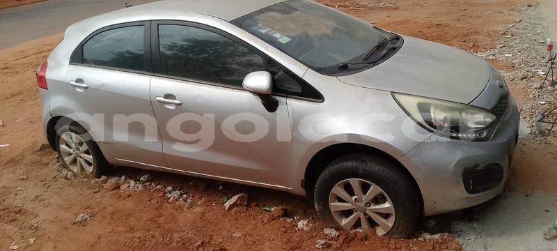 Big with watermark kia rio luanda province luanda 39668