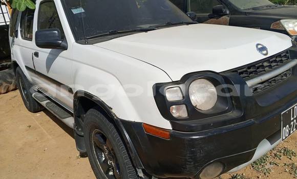 Buy Used Nissan Xterra White Car in Luanda in Luanda Province Buy Used Nissan Xterra White Car in Luanda in Luanda Province