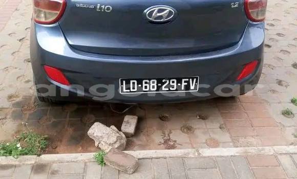 Buy Used Hyundai i10 Blue Car in Luanda in Luanda Province Buy Used Hyundai i10 Blue Car in Luanda in Luanda Province
