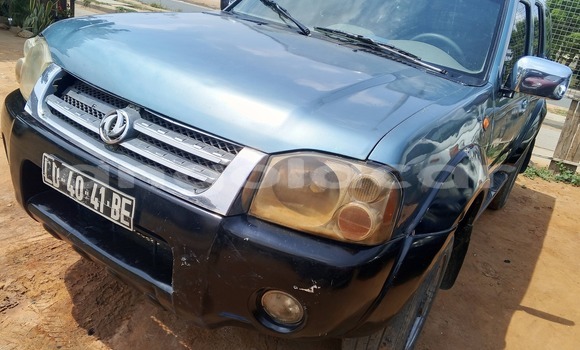 Buy Used Nissan Pathfinder Blue Car in Luanda in Luanda Province Buy Used Nissan Pathfinder Blue Car in Luanda in Luanda Province