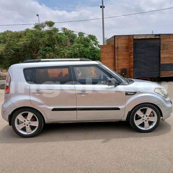 Big with watermark kia soul luanda province luanda 39681