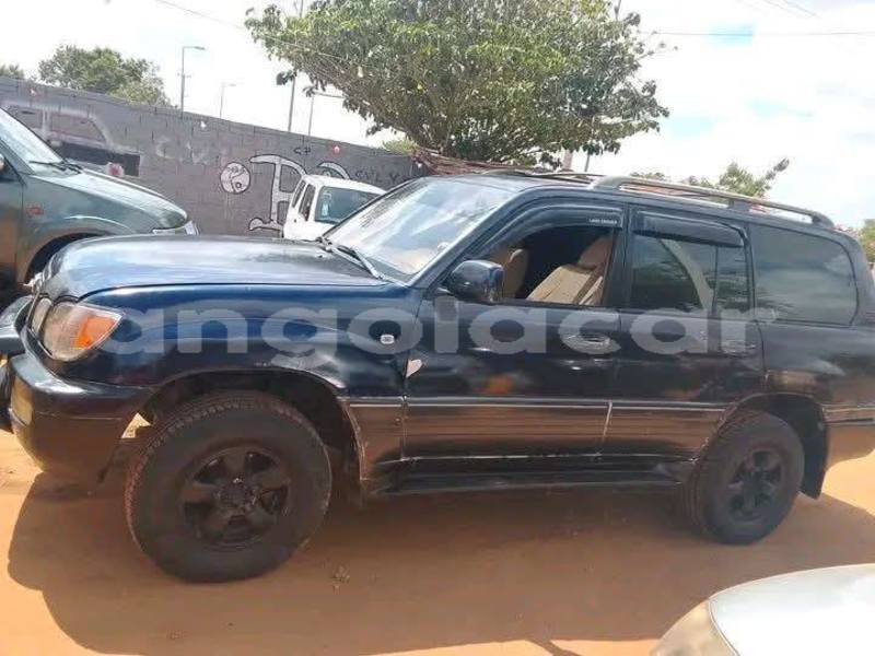 Big with watermark toyota land cruiser luanda province luanda 39686